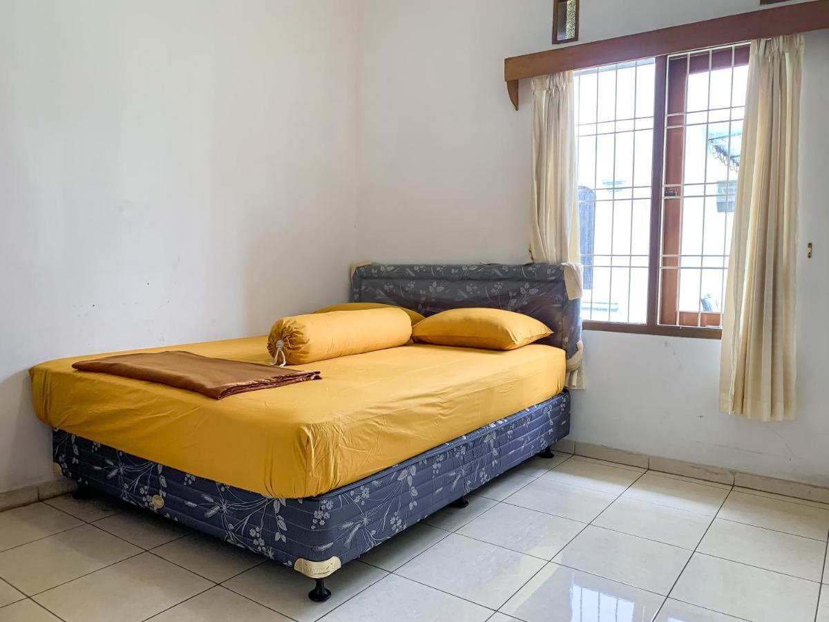 Beranda Istirahat Villa 4Br At Galaxy Resort Puncak Cikundul Экстерьер фото